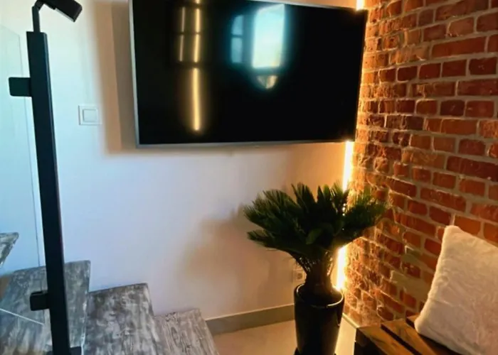 Nowe Mlyny 59 Апартаменты Лешно